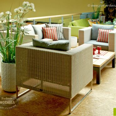 Gartenmöbel-Sets aus Polyrattan - Loungesofa - 2 Gartensessel + Couche -Tisch, wetterfest für Garten, Wintergarten oder Terrasse in Dresden