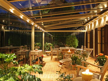 Das Glashaus - maßgefertigter Wintergarten mit rahmenloser Schiebeverglasung - Dresden, Freiberg, Freital, Pirna - Sachsen